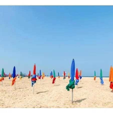 Appartamento Piscine, Parking Gratuit Et Balcon Vue Sur Le Golf