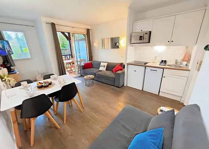 Piscine, Parking Gratuit Et Balcon Vue Sur Le Golf Apartamento *