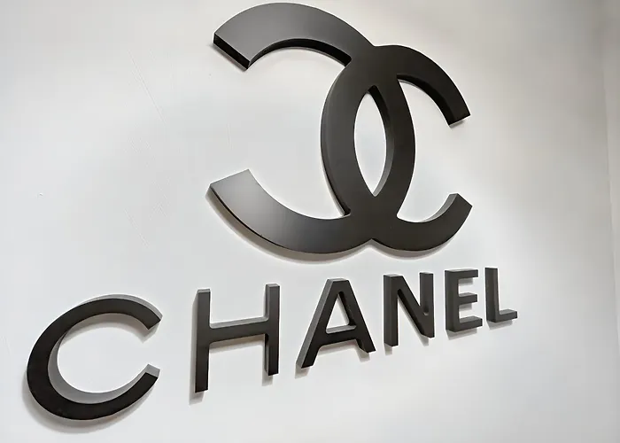 Piscine, Parking Gratuit Et Balcon Vue Sur Le Golf * Deauville